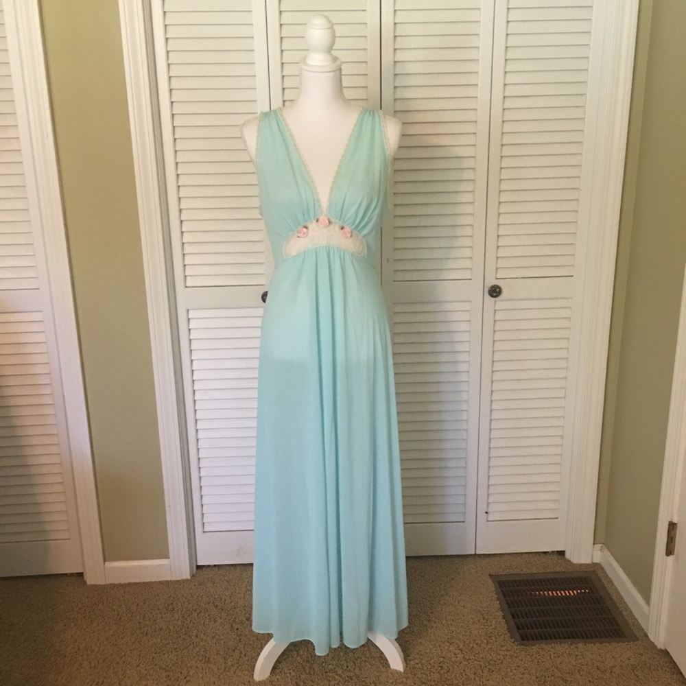 Quiet Moments Vintage Light Aqua Maxi Nightgown Size S